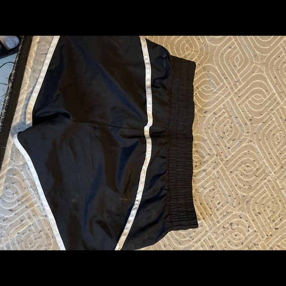 Danskin Now Black shorts Size: Xtra Small - Picture 2 of 3